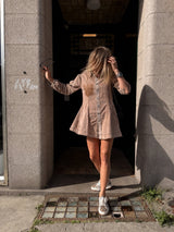 Sassy Copenhagen - Denimkjole - Brun - Ottela