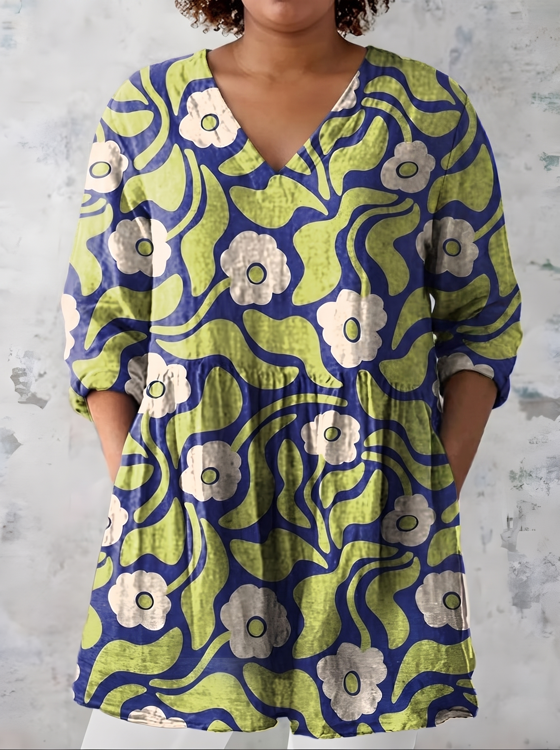 Stephanie | Long Blouse with V-Neck