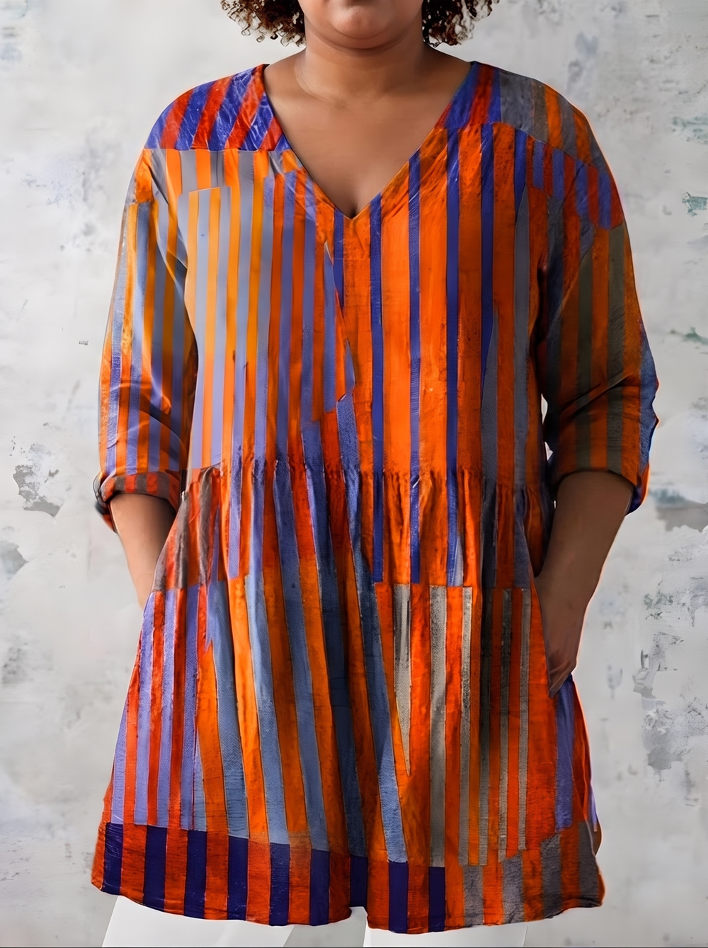 Amaia | Long Blouse with V-Neck